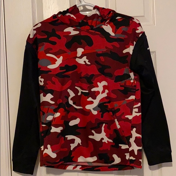 Sweaters - Picture 4 of 9